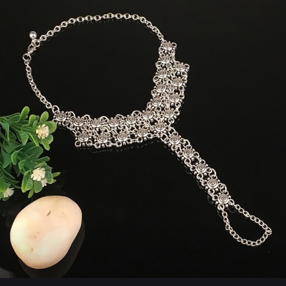 New! Set of Silver Foot Jewelry - Picture 3 of 11